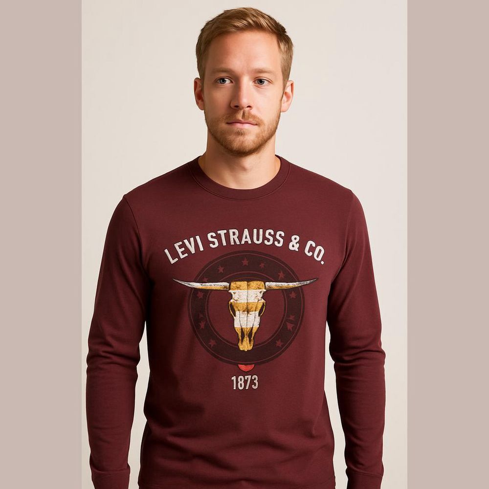 Burgundy Levi's Men's T-Shirt - Longhorn Skull Graphic Medium